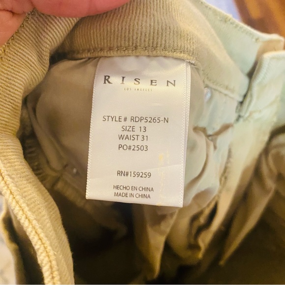 NWT Risen Distressed Sand High Rise Cropped Denim Jeans Size 31 - Picture 9 of 10